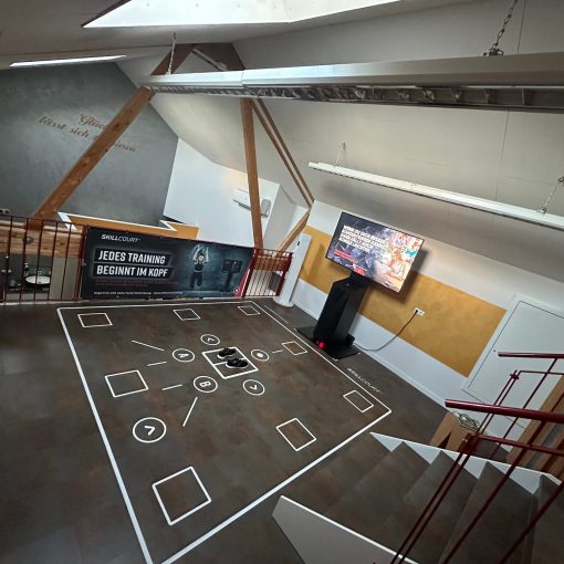 Skillcourt Trainingsbereich mit Übergang zum Five Bereich